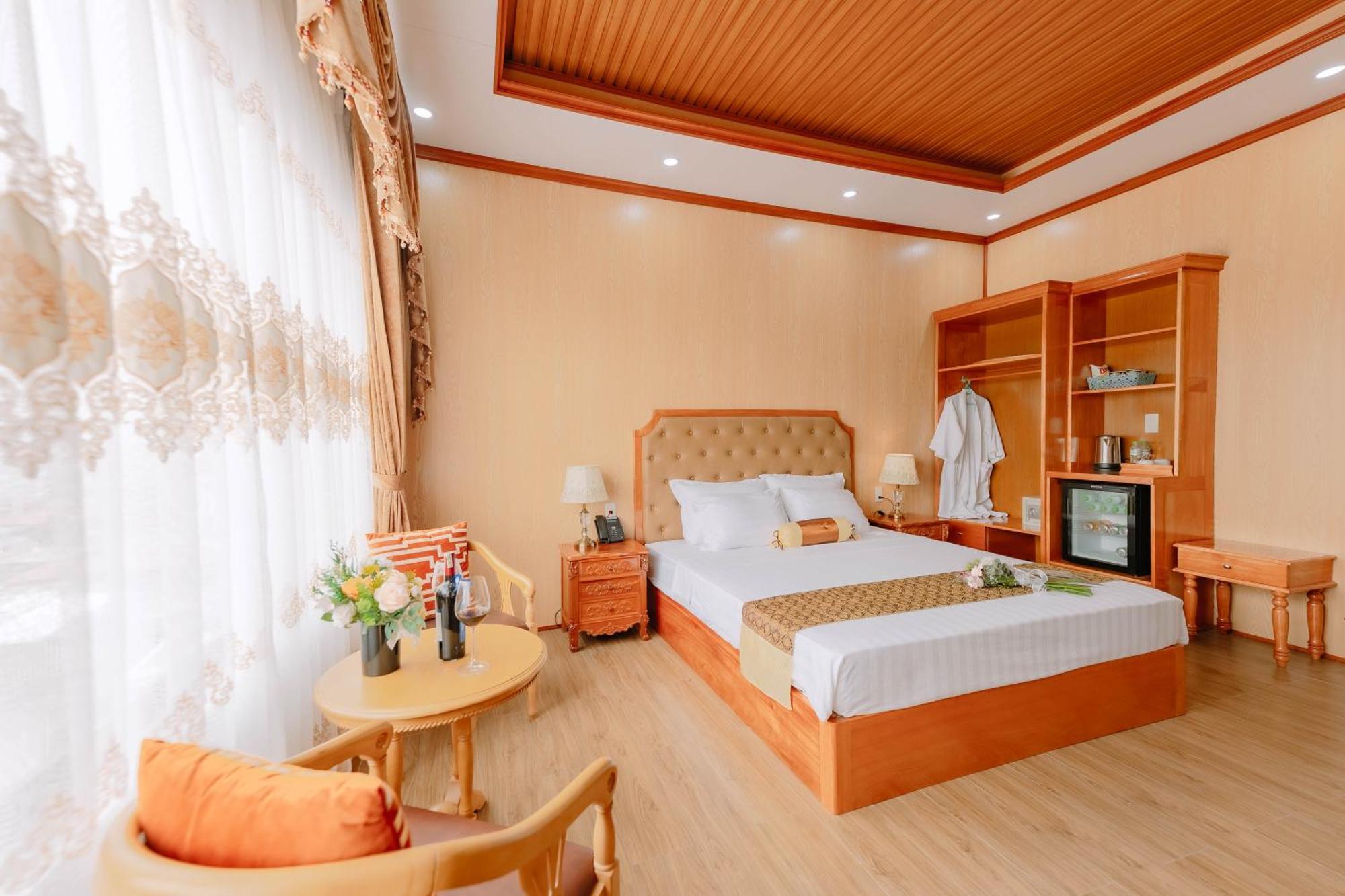 Tuan Nam Hotel ハイフォン エクステリア 写真